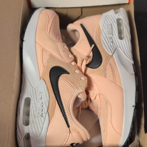 Nike Wmns Air Max Excee 'Washed Coral' Sneakers Size 10.5 Used W/Box MSRP $90 - Picture 10 of 11